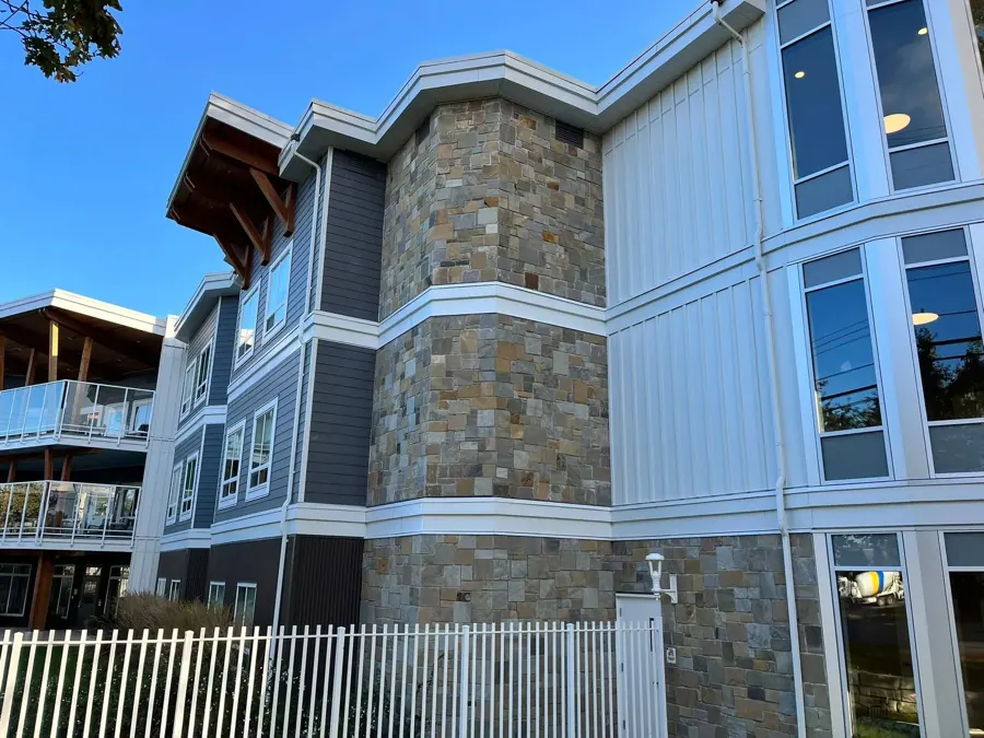 Ocean Front Village, Courtenay — project photograph 7