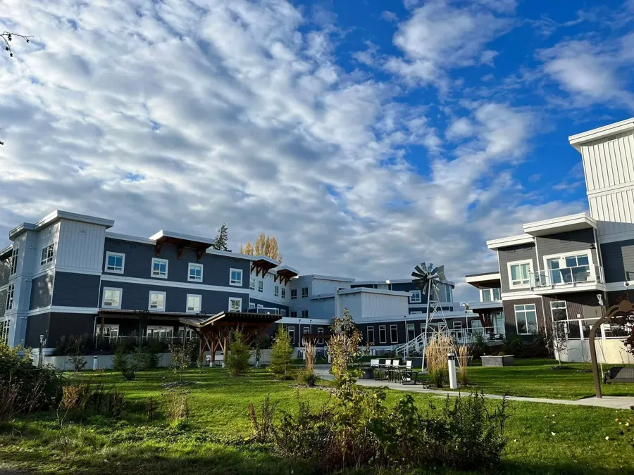 Ocean Front Village, Courtenay — project photograph 14