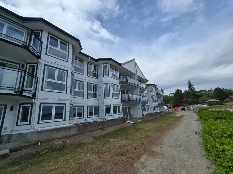 SEASIDE, Campbell River — project photograph 4