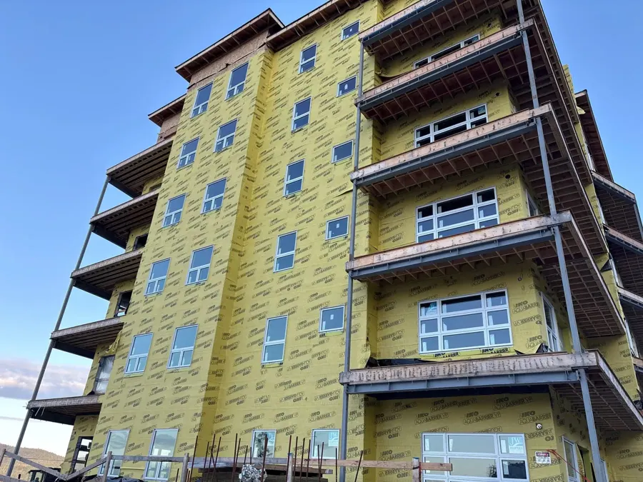 West Summit, Langford — project photograph 2