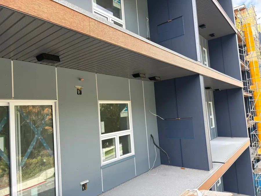 West Summit, Langford — project photograph 3
