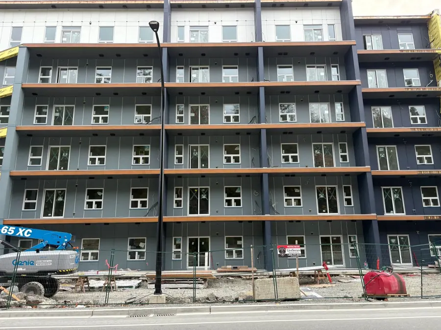 West Summit, Langford — project photograph 4
