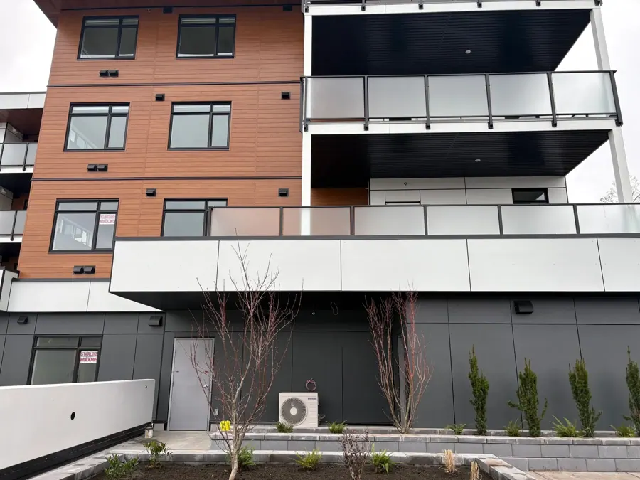 West Wave, Parksville — project photograph 3