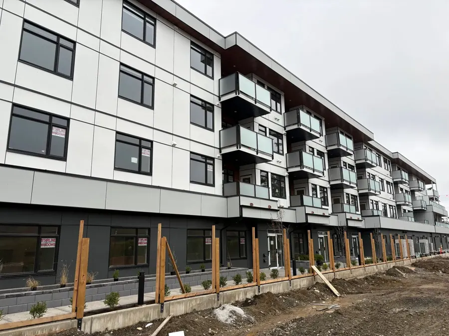 West Wave, Parksville — project photograph 4